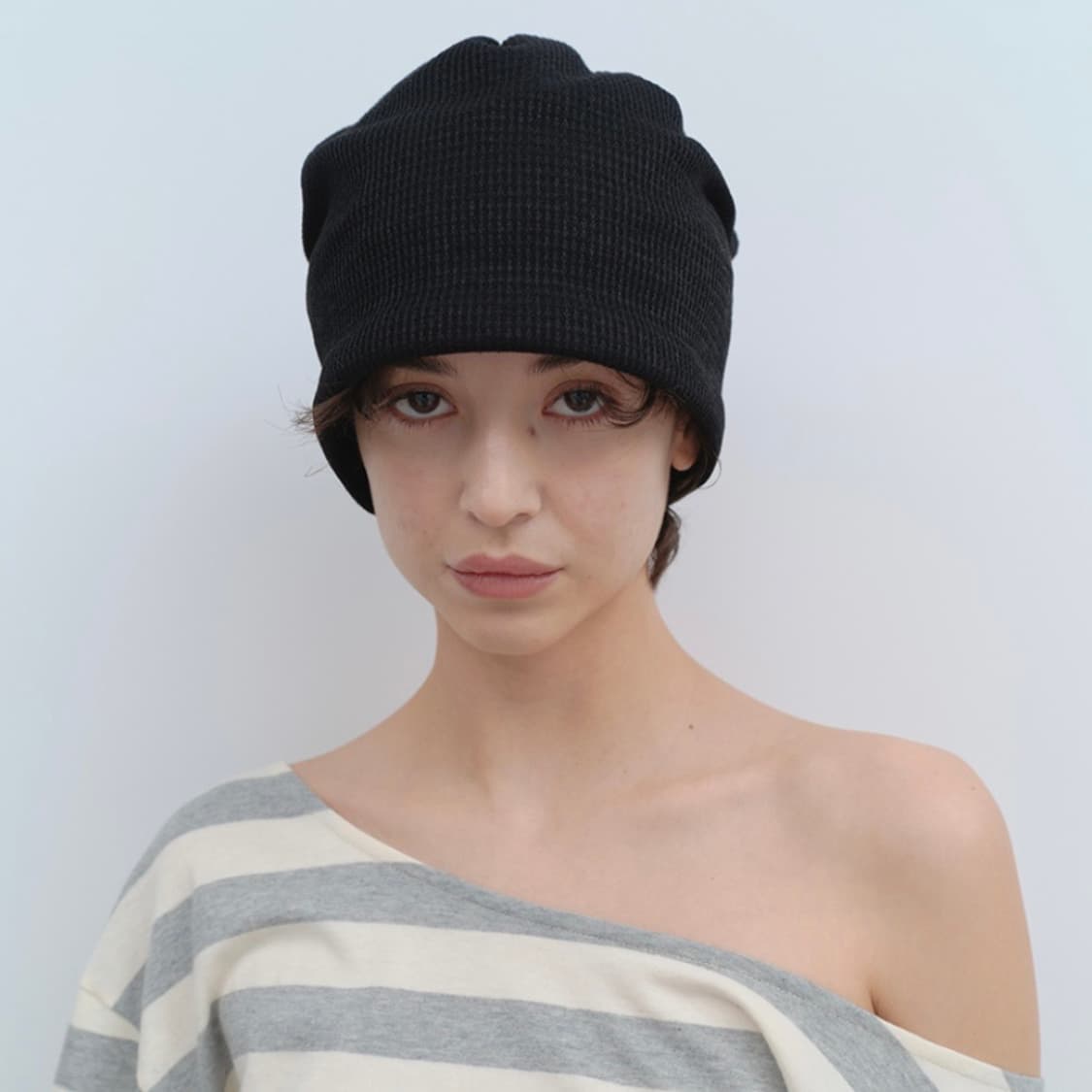 밀로 우먼 - 와플 스트링 비니 (블랙) 상품이미지1