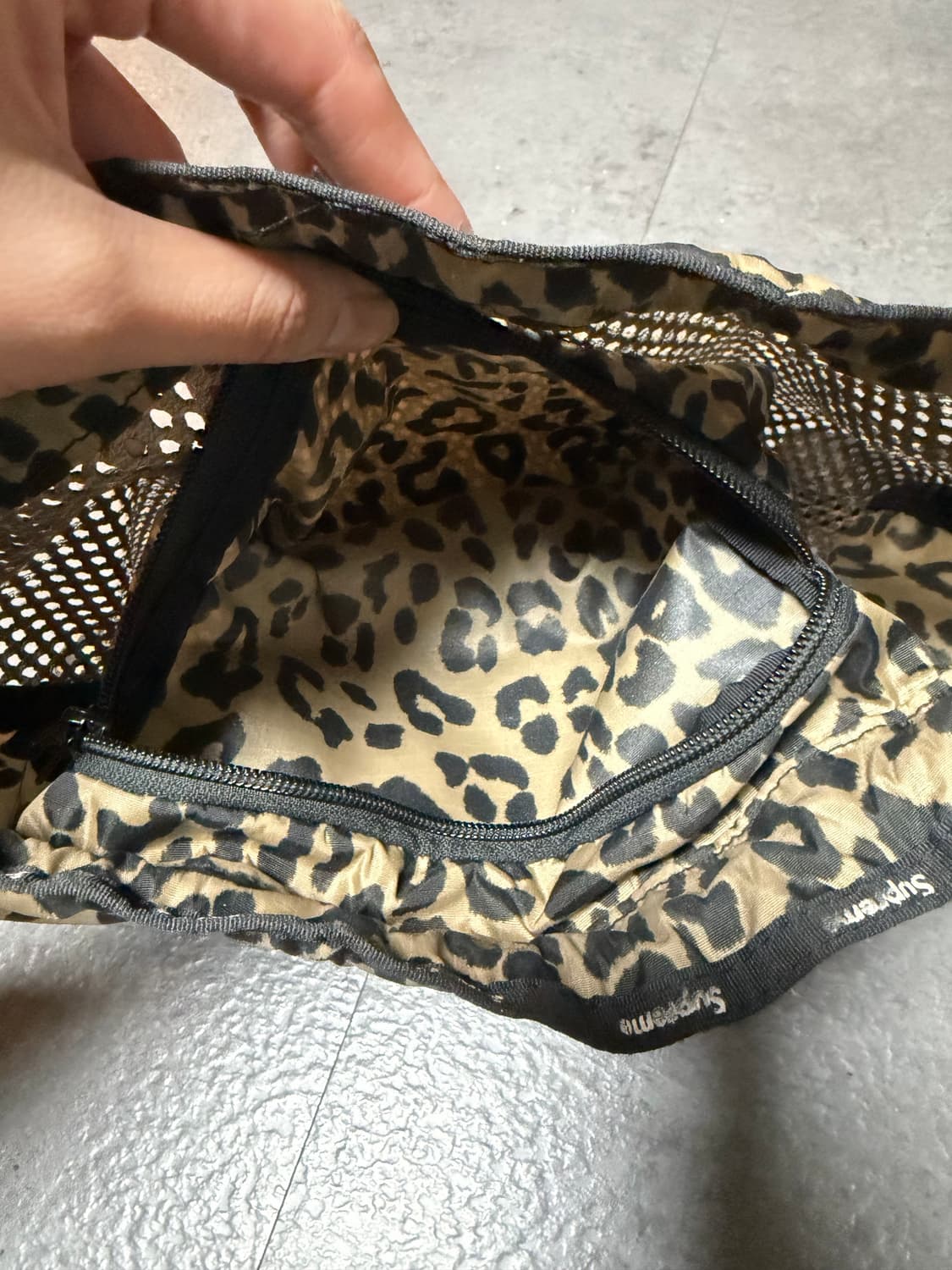슈프림 메쉬 스몰 백팩 레오파드 상품이미지7