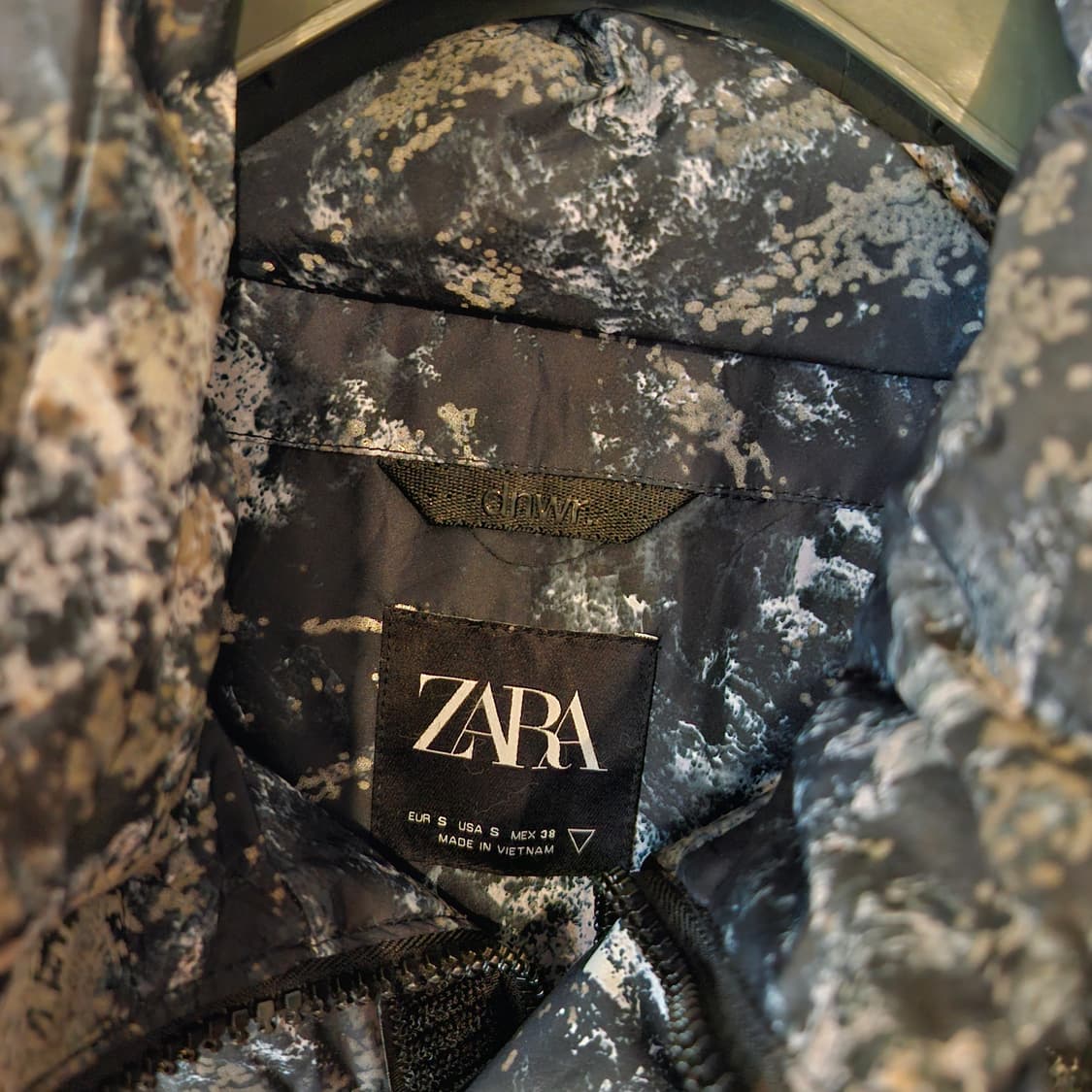 자라 카모플라쥬 패딩 M 상품이미지3