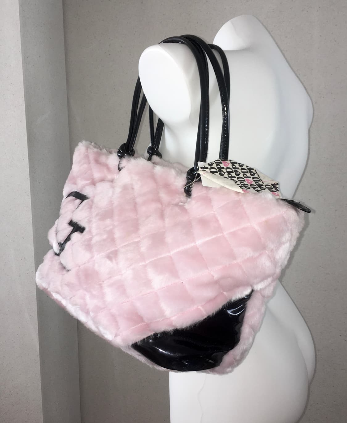 P&D 핑키앤다이안 빅로고 핑크 퍼 숄더백 히메갸루 블랙 대장템 오네갸루 상품이미지10