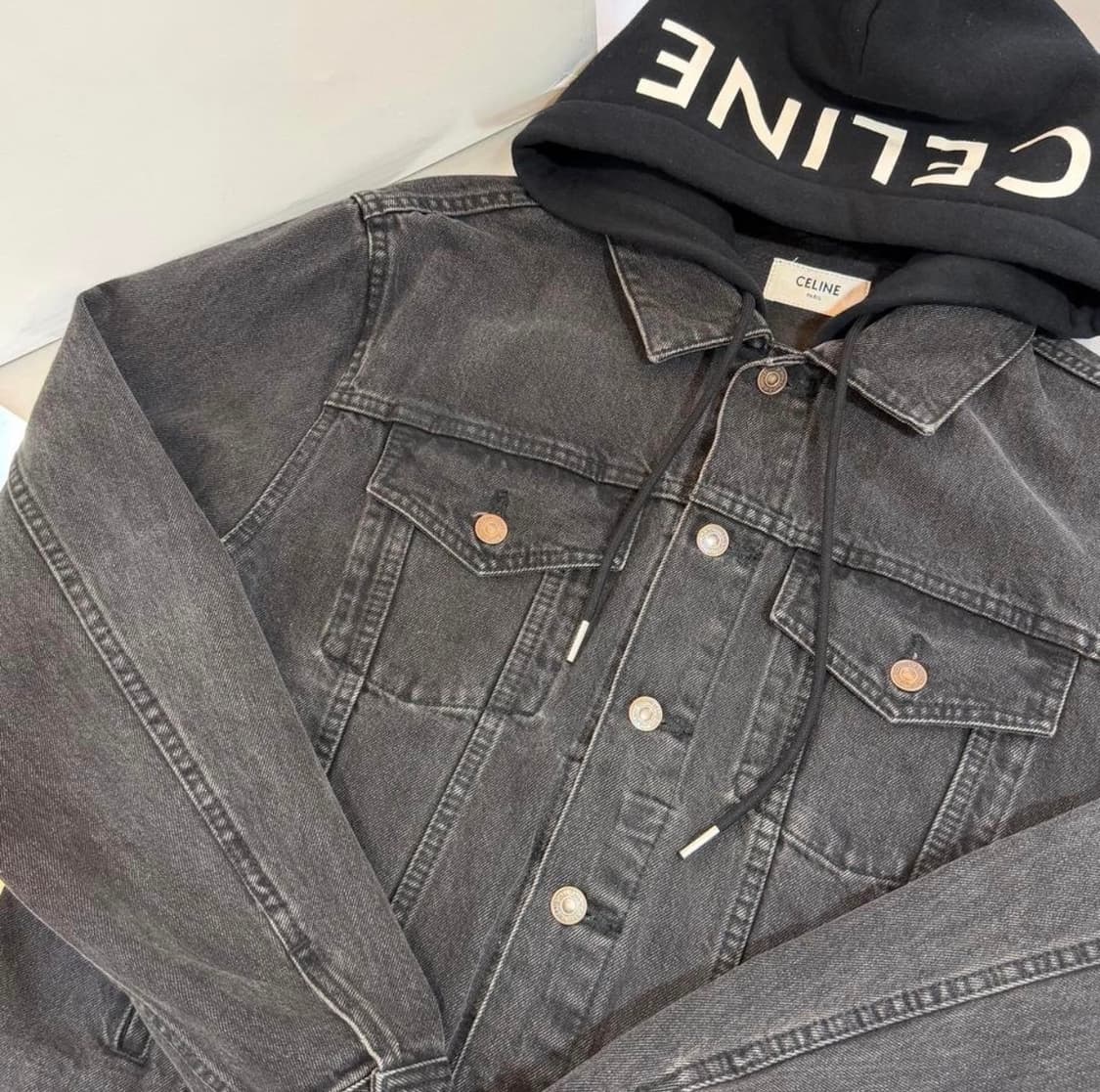 [리오브전포점] 셀린느 백로고 흑청 후드 데님 자켓 상품이미지3