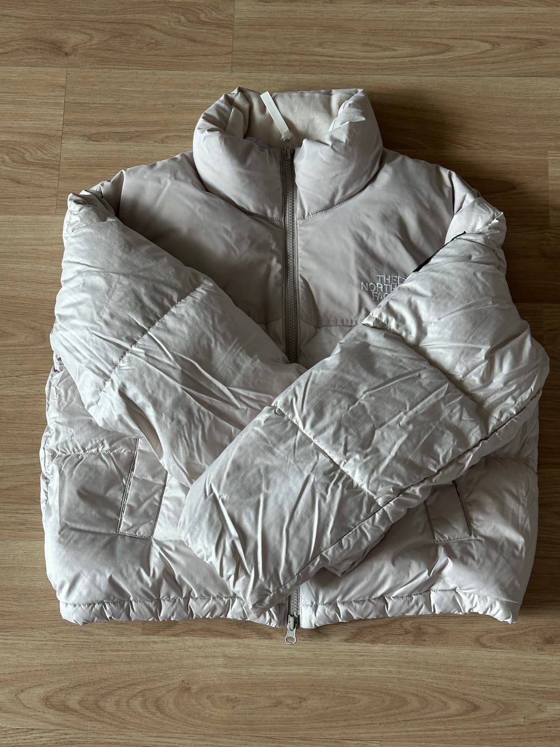 (W) 노스페이스 화이트 라벨 노벨티 눕시 다운 자켓 크림 베이지 상품이미지1