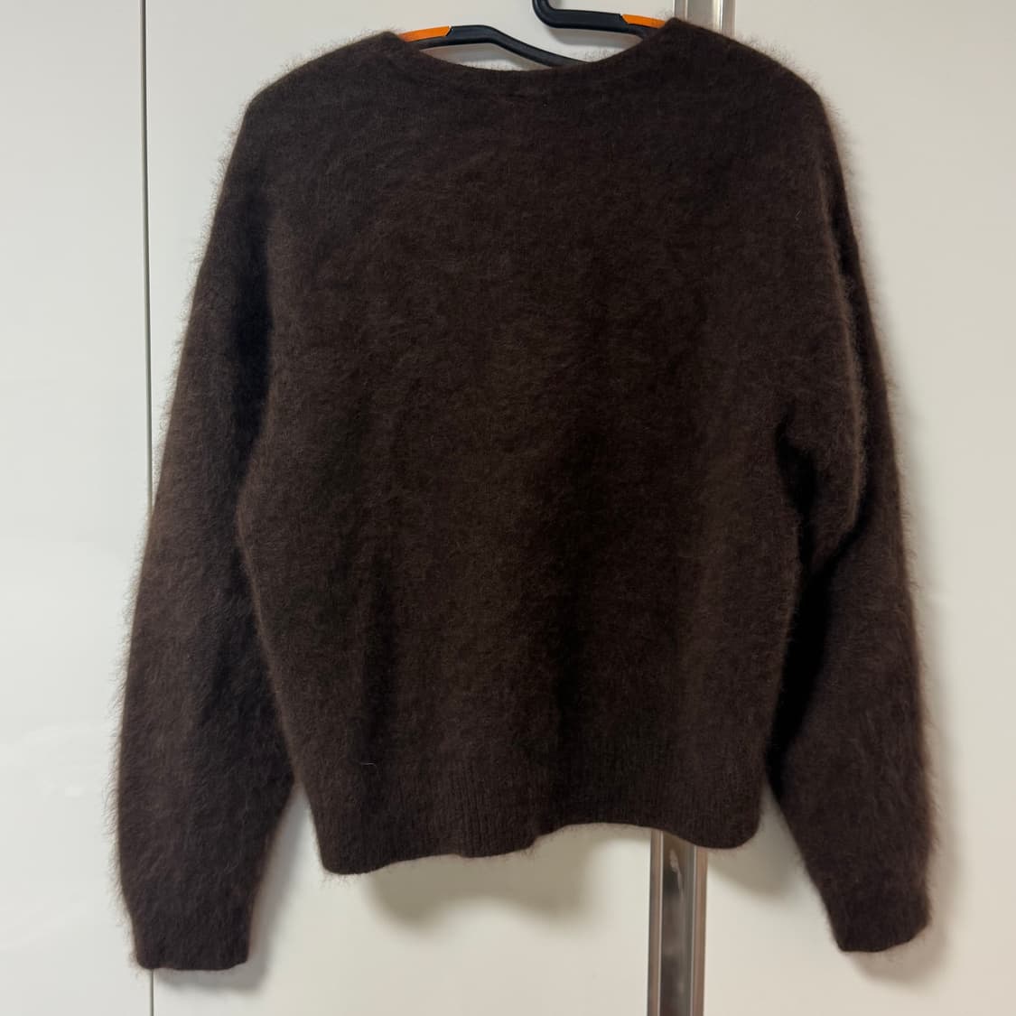 BEAUTY&YOUTH 브이넥 브라운니트 상품이미지2