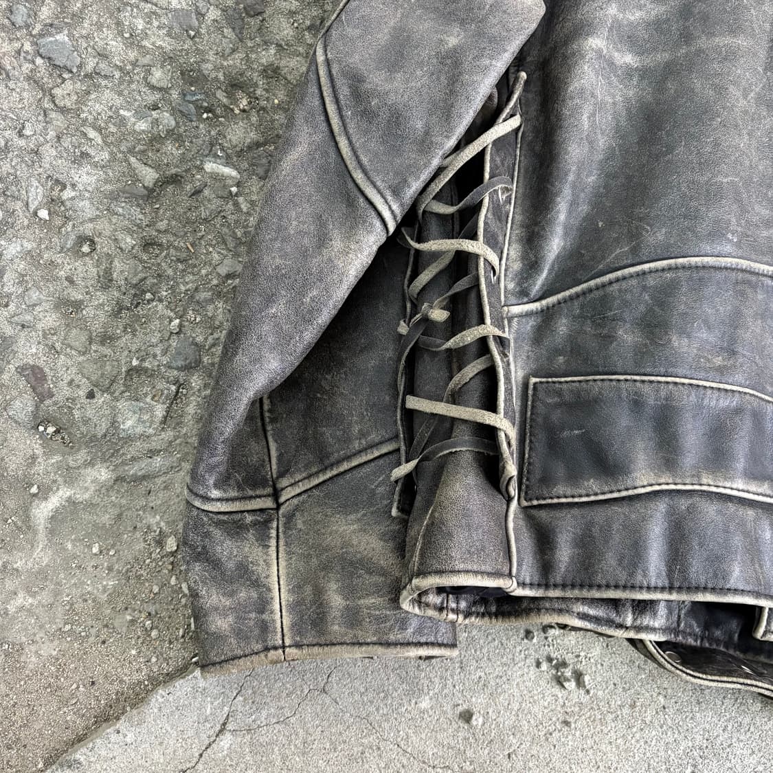 90s 빈티지 견장 버클 고딕 라이더 자켓 상품이미지9