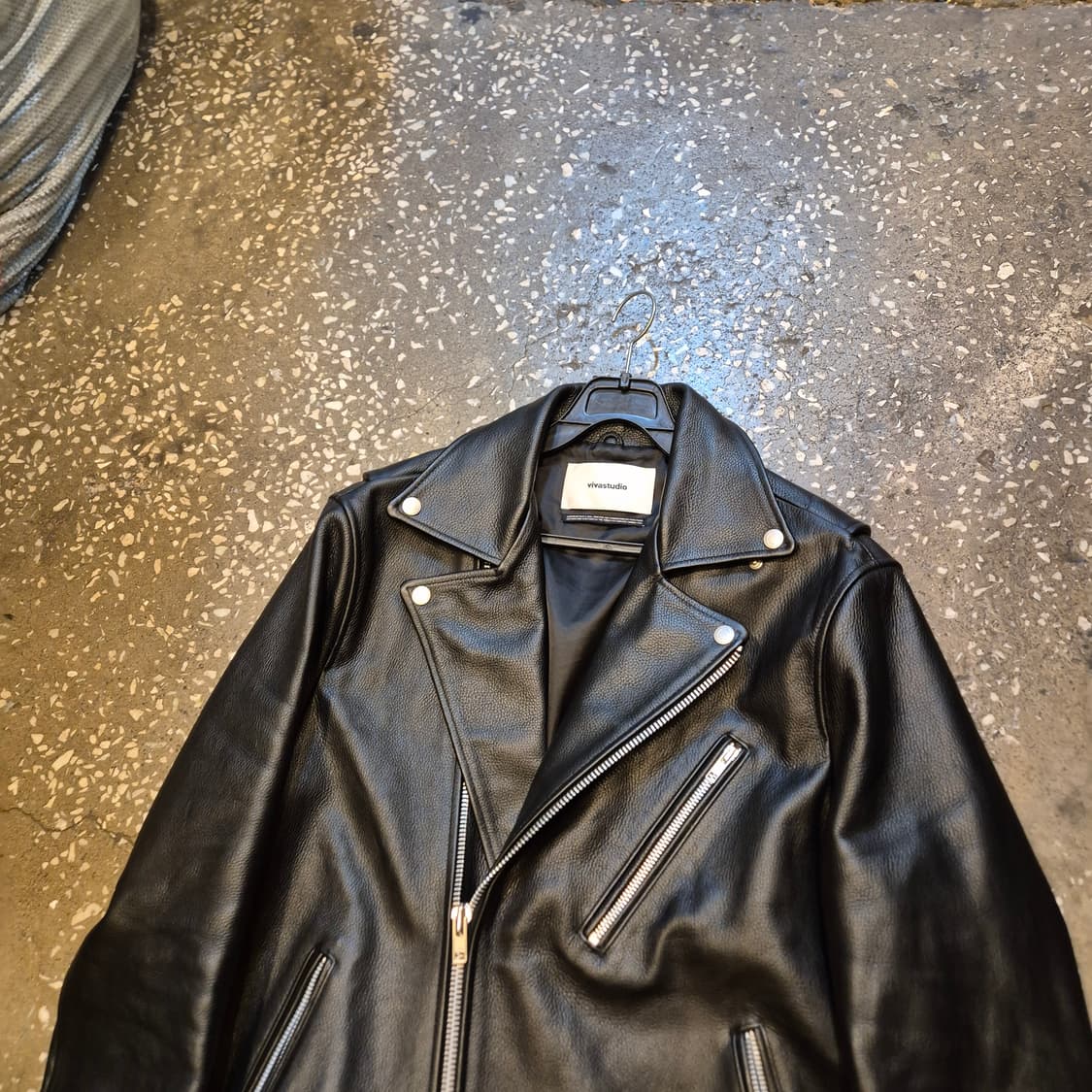 XL(착샷잇음) 비바스튜디오 블랙 가죽 라이더자켓  상품이미지8