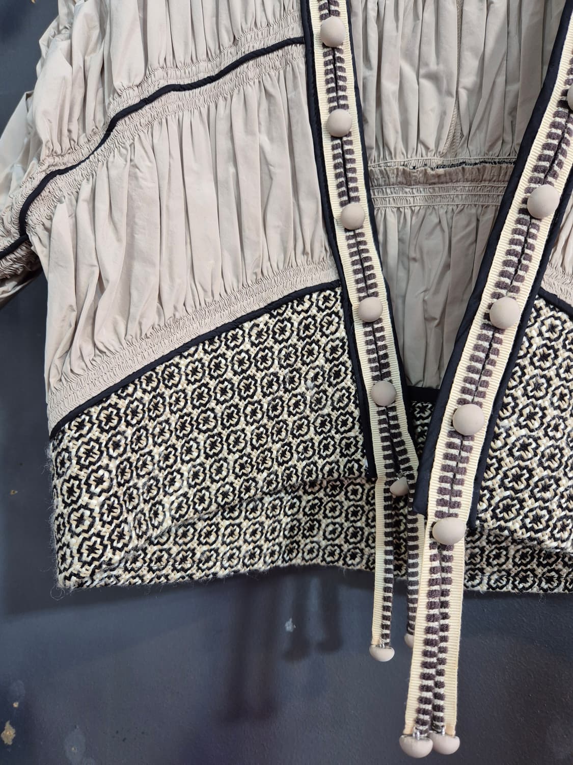 히로코 코시노 크롭 자켓 베이지 40사이즈 55  66 가능 상품이미지6