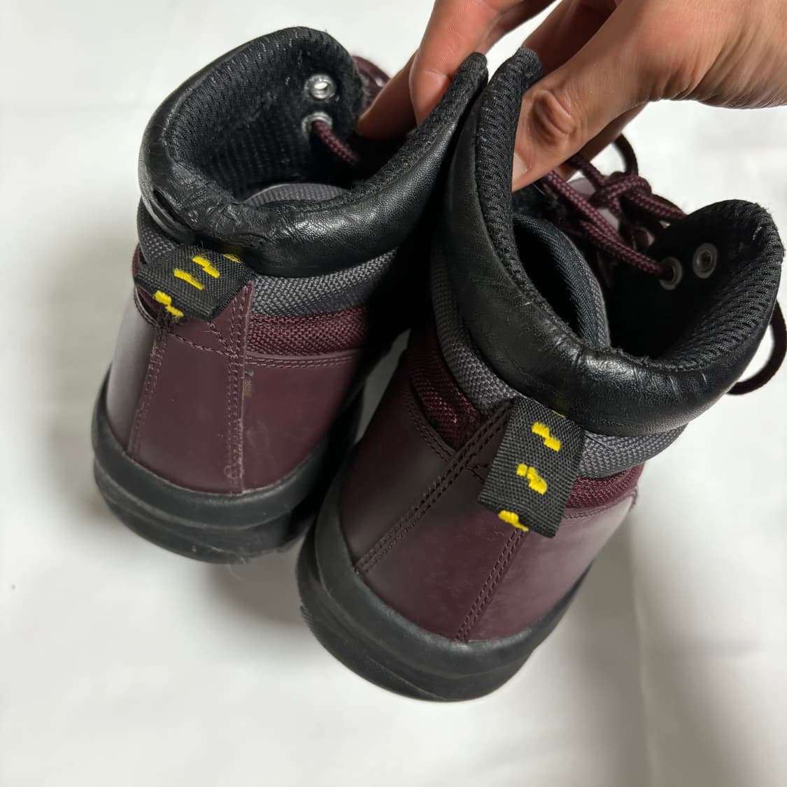 Nike ACG 트레킹화 버건디 상품이미지3