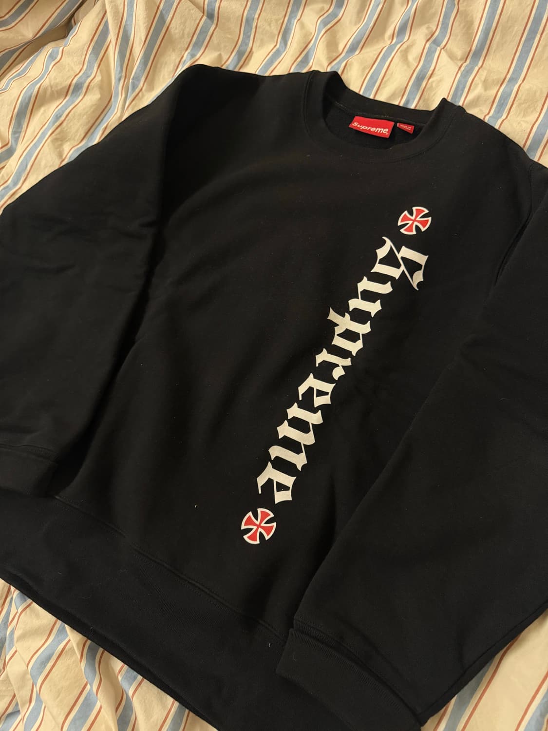 슈프림 인디펜던트 크루넥 M 상품이미지1