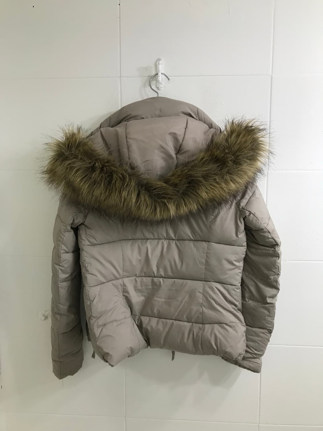 아베크롬비 울프죠 패딩 모리걸 카키 코디세트 상품이미지5