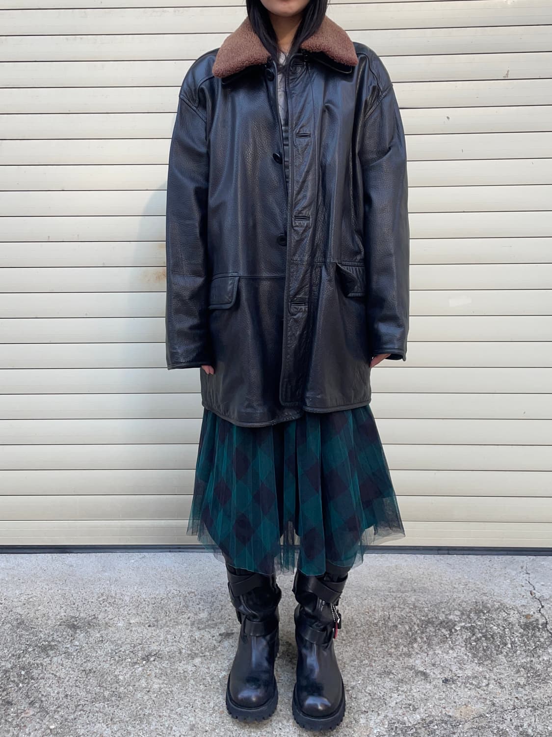 Teddy collar classic leather coat 상품이미지3