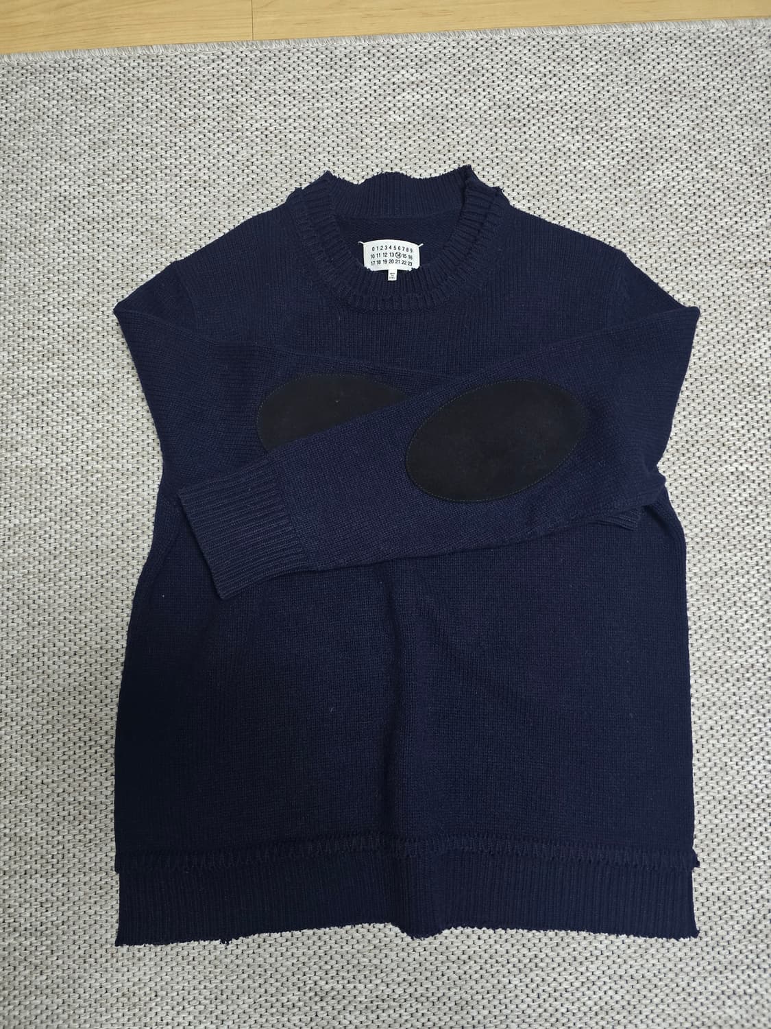 마르지엘라 엘보우 패치 니트 상품이미지1