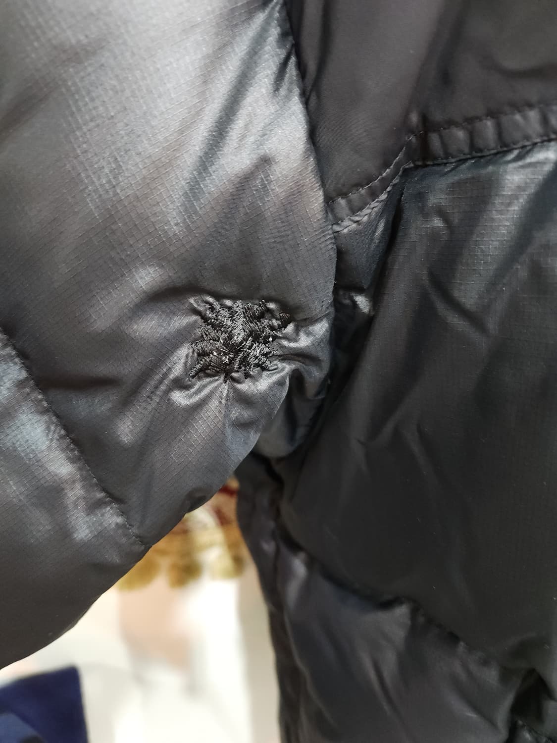 노스페이스 700 올블랙  눕시 구스 패딩점퍼

 상품이미지7