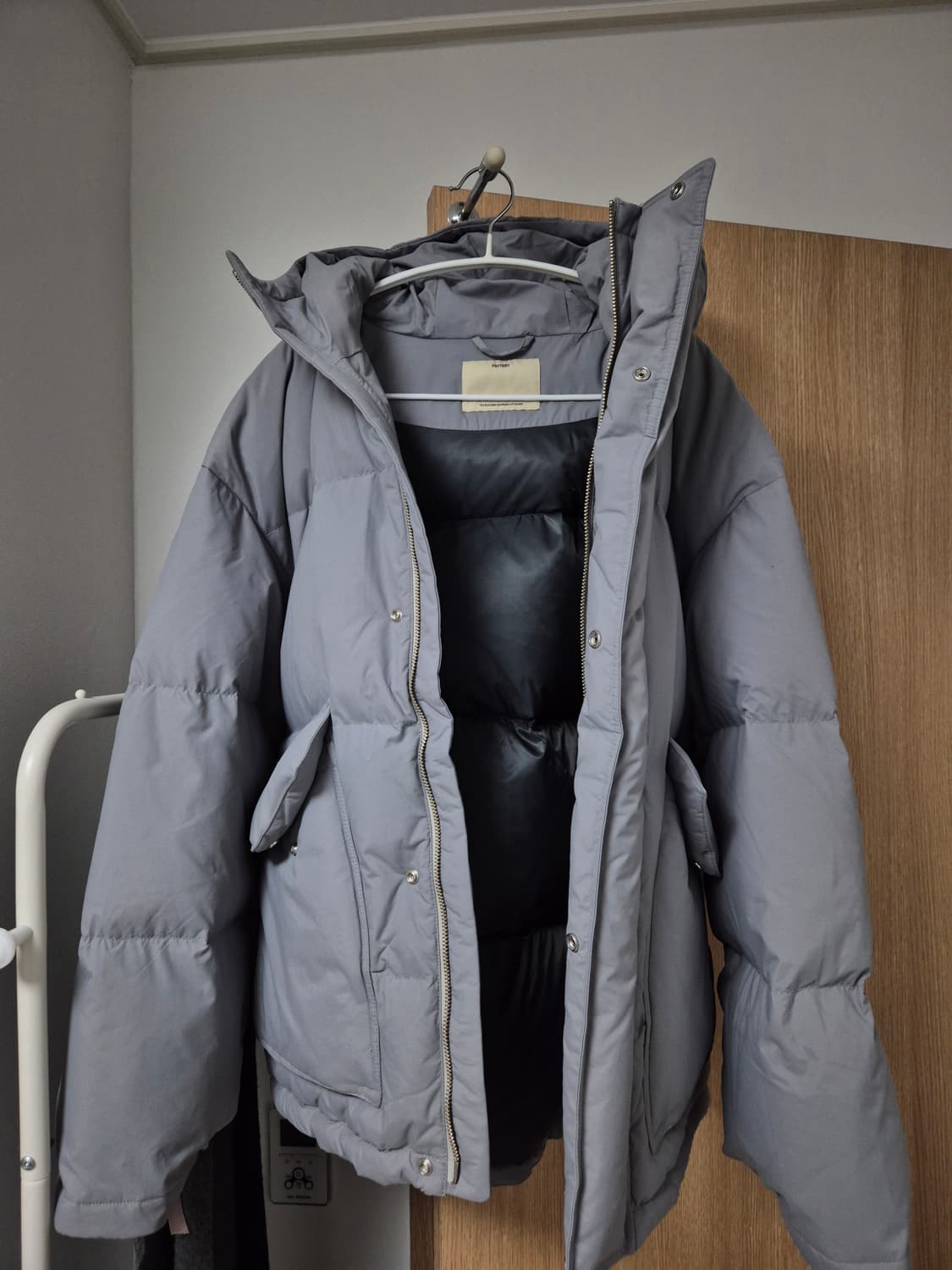 포터리 러스틱 푸퍼 패딩 라이트그레이 1사이즈 상품이미지7