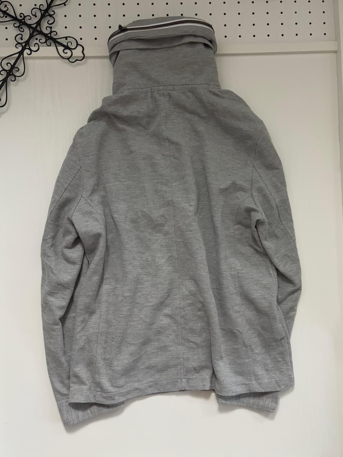 • Gray high neck loose fit zip-up 상품이미지7