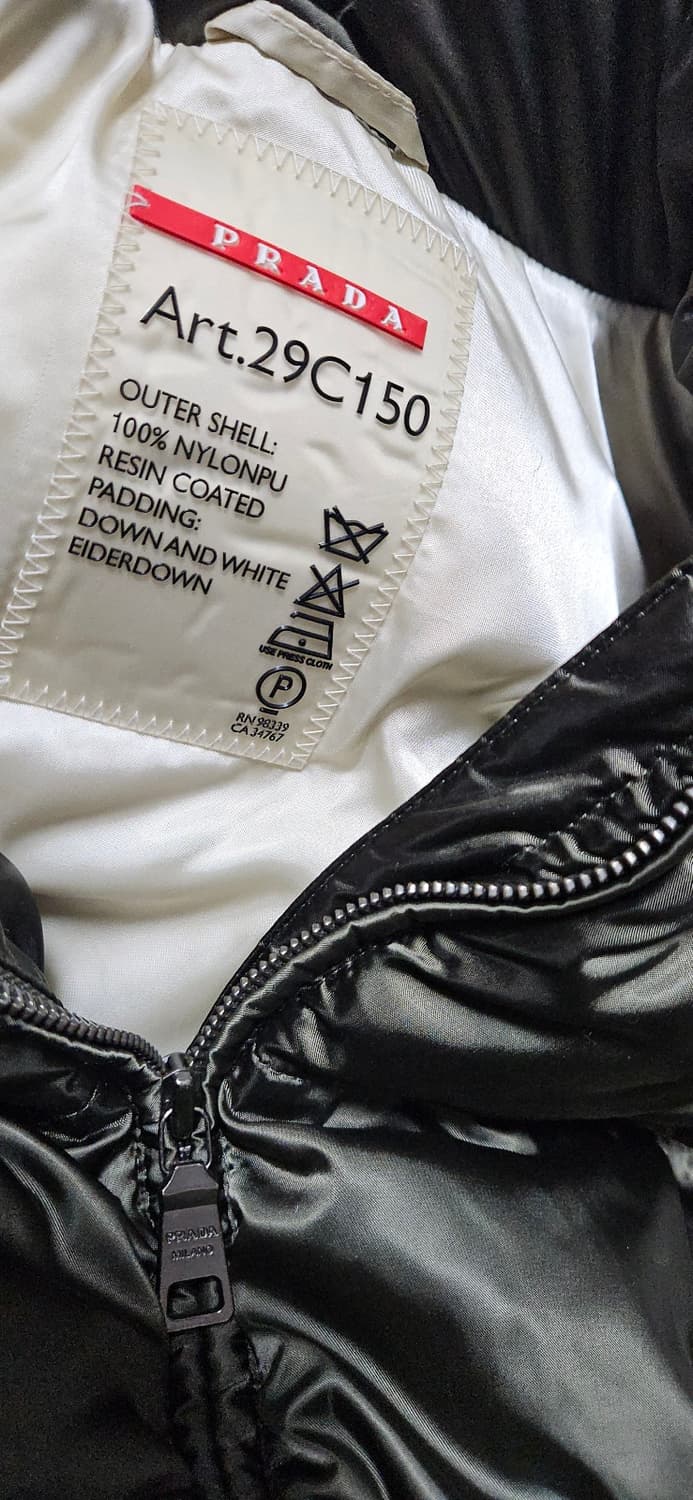 프라다 여성 롱패딩 40사이즈 카키색 상품이미지5