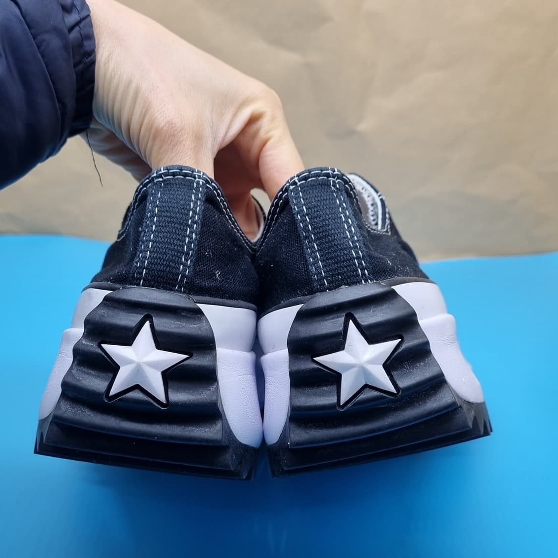 컨버스 런스타 하이크 블랙 로우 스니커즈 270 상품이미지4