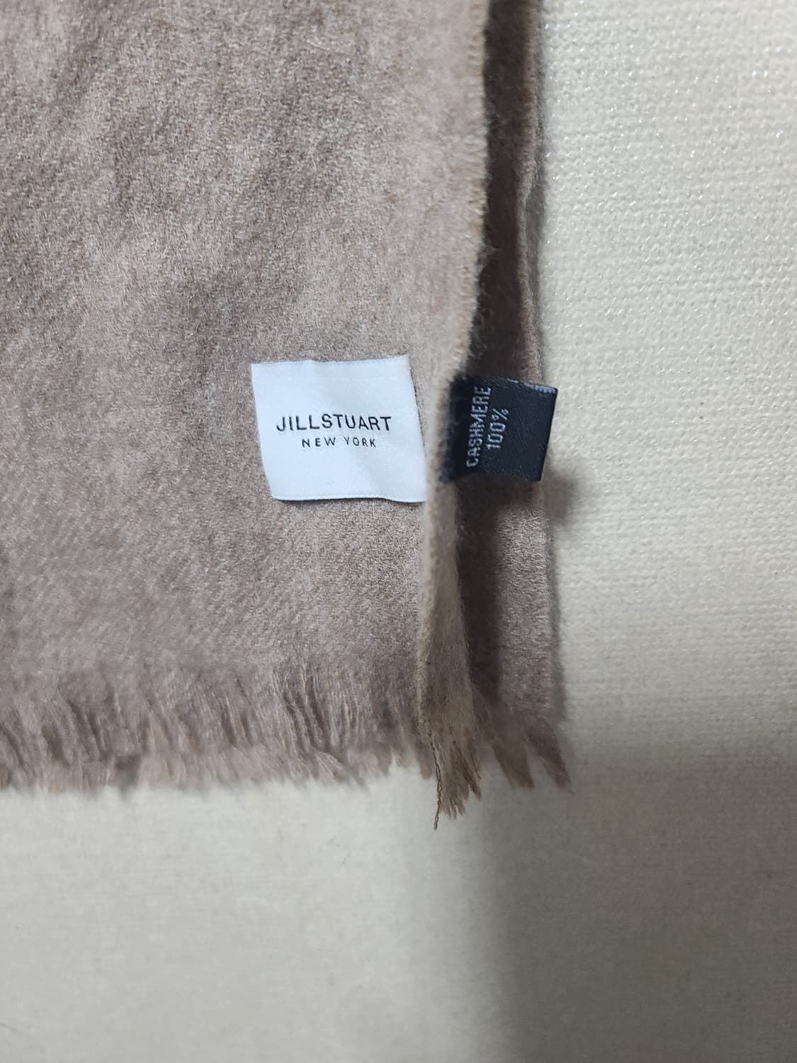 질스튜어트 캐시미어 숏 머플러 상품이미지4