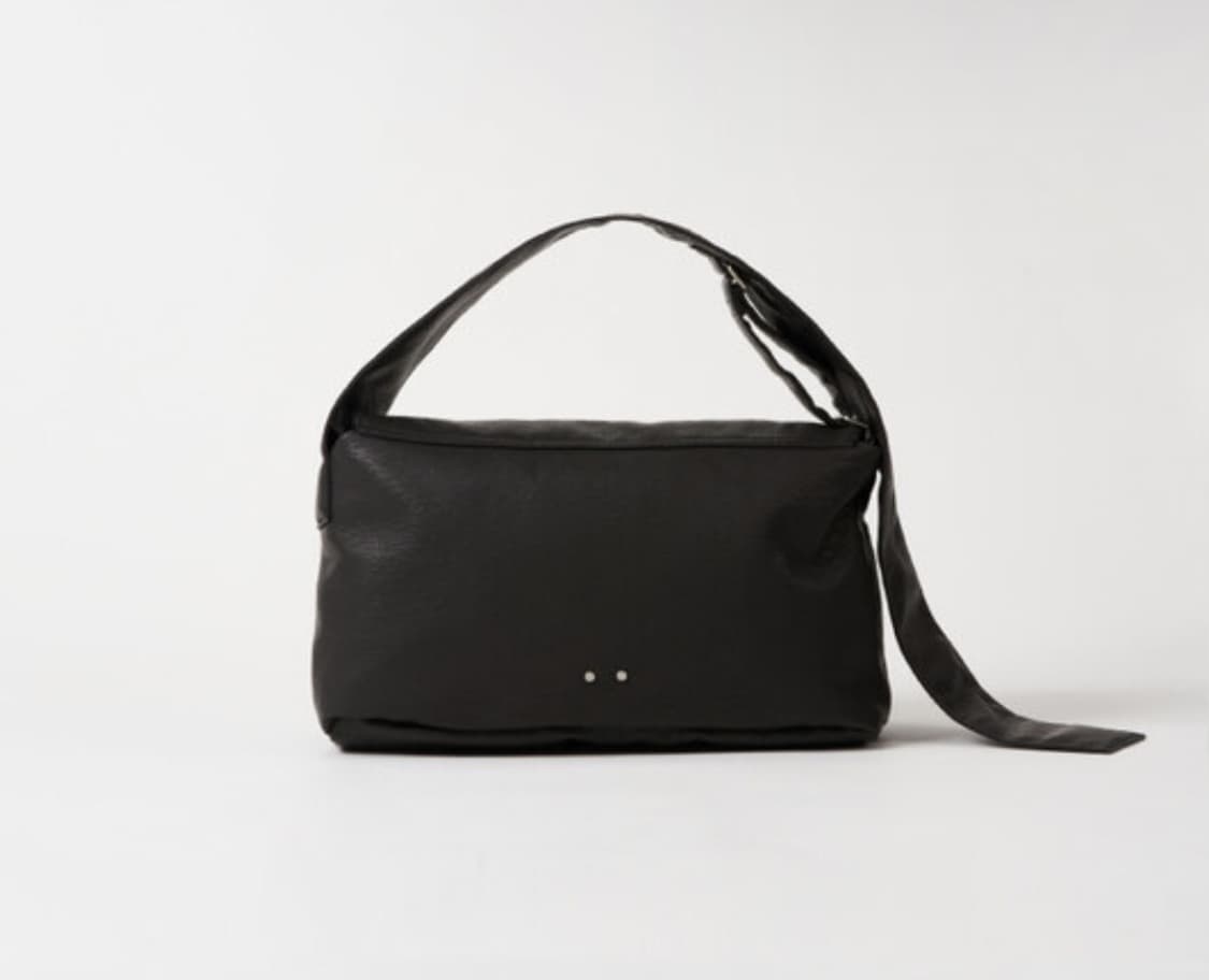 PLZPROJECT FREAKY STUD LEATHER MESSENGER 상품이미지3