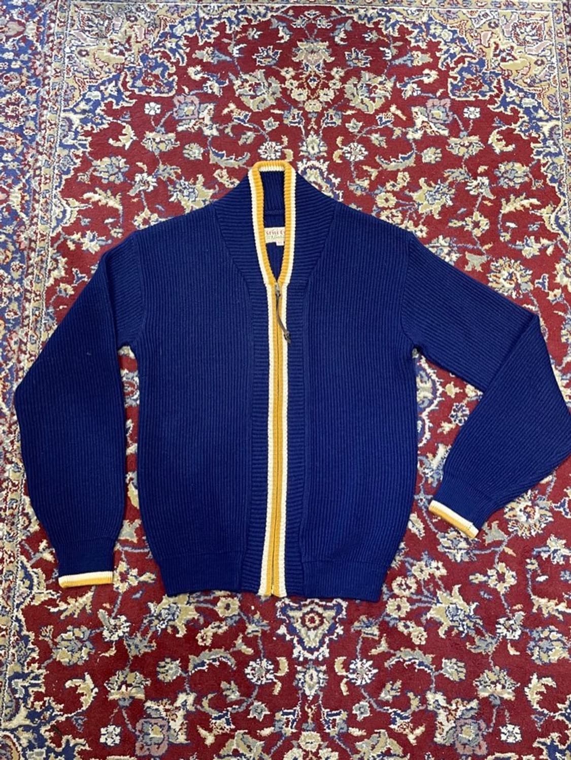 스타일아이즈 집업 가디건 상품이미지1