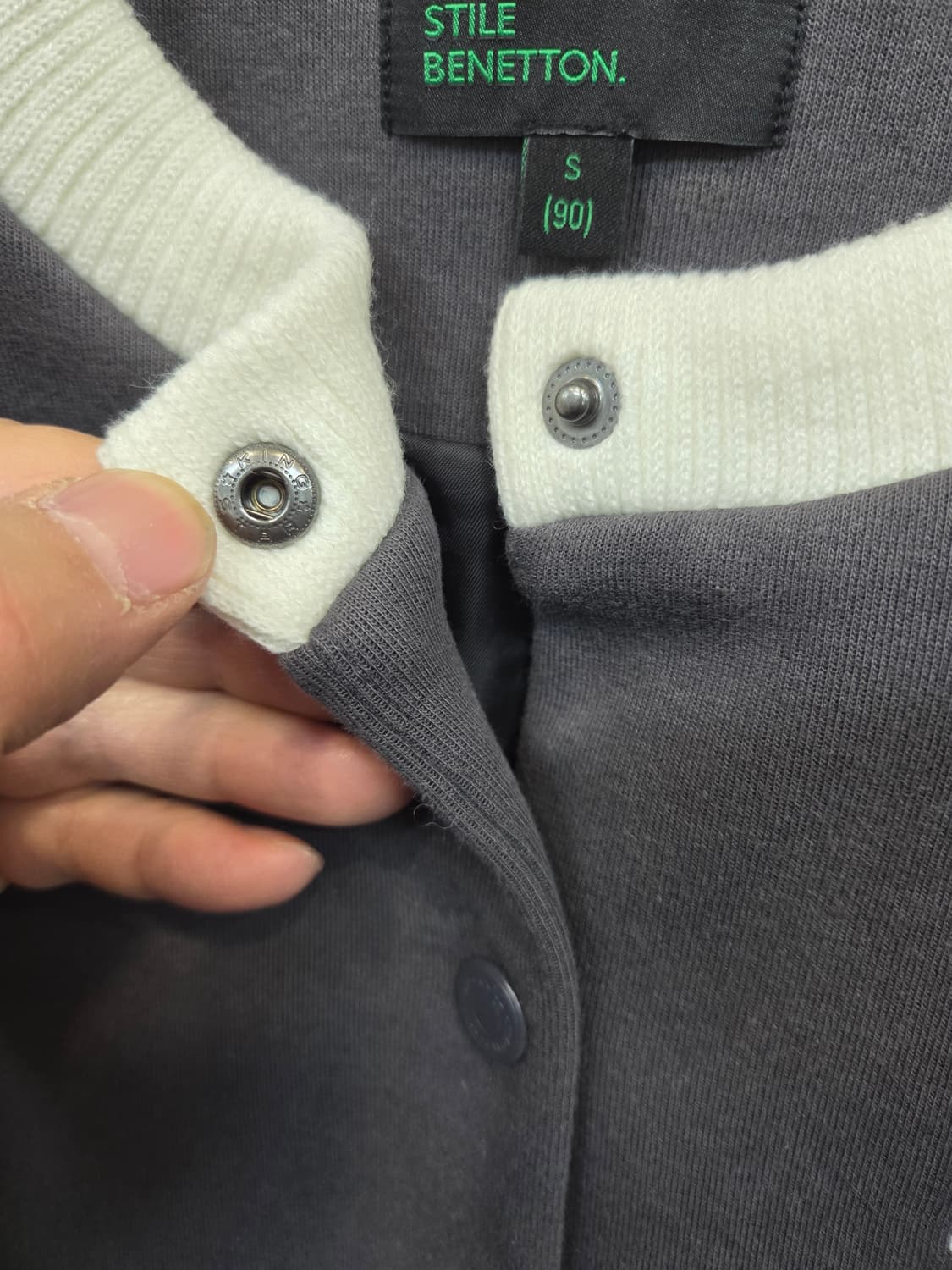 베네통 골프 부클와펜 라운딩 자켓 s 90 상품이미지4