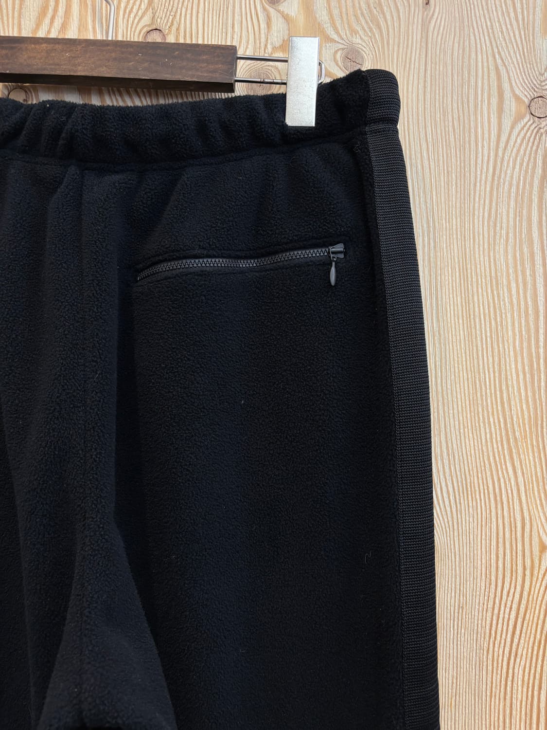 니들스x유니클로 플리스 트랙팬츠 상품이미지4