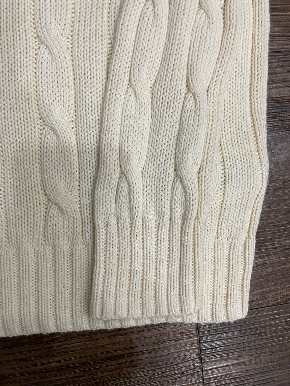 폴로 피마코튼 케이블 브이넥 니트 코튼 스웨터 크림 상품이미지4