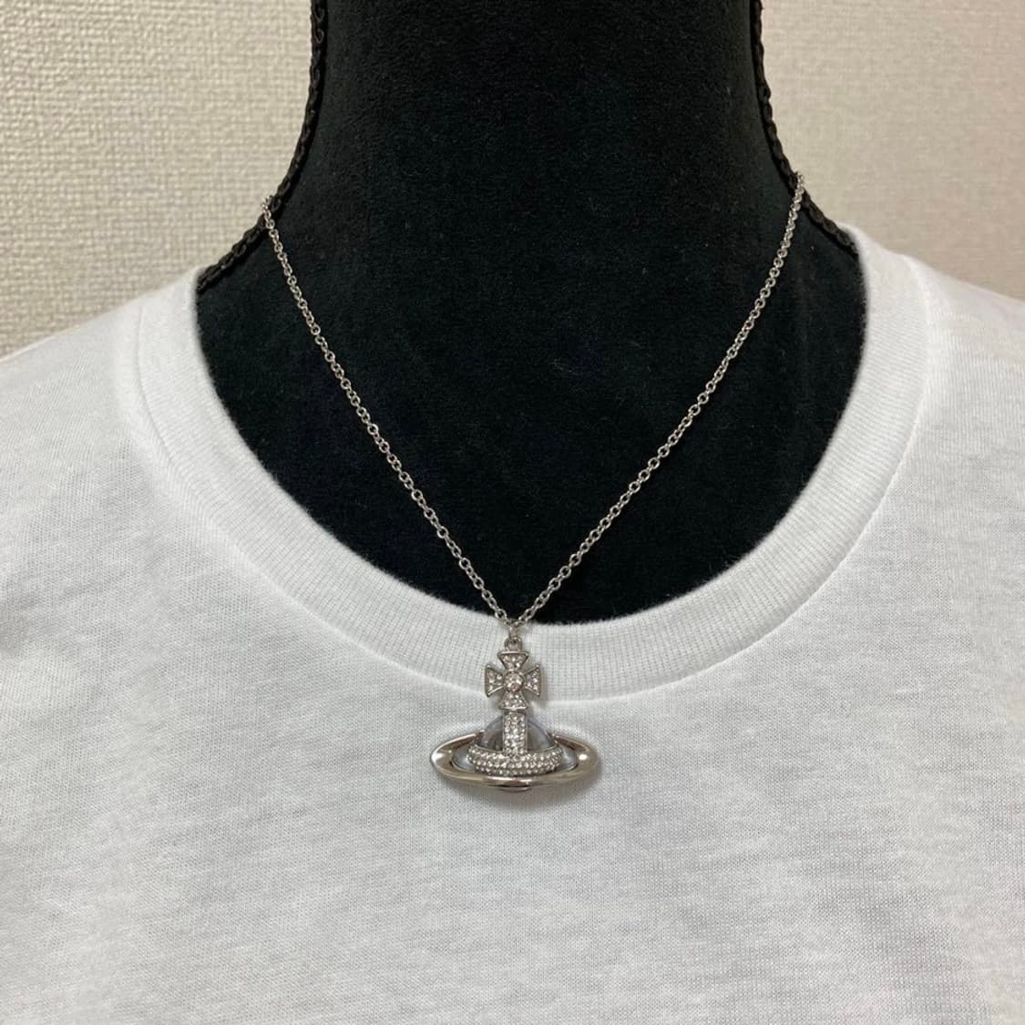 비비안웨스트우드 아카이브 클리어 크리스탈 큐빅 orb 팬던트 목걸이 상품이미지6