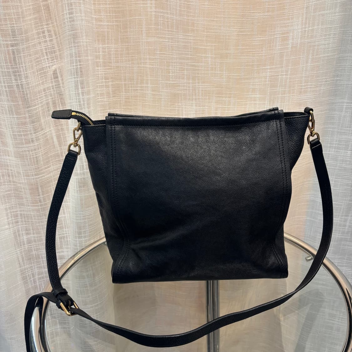 정품 빈폴 소가죽 크로스백     상품이미지5