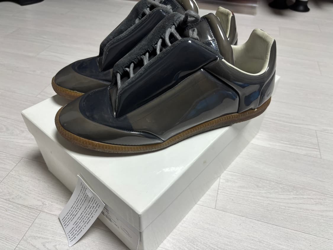 마르지엘라 퓨처 로우 pvc 275 상품이미지1