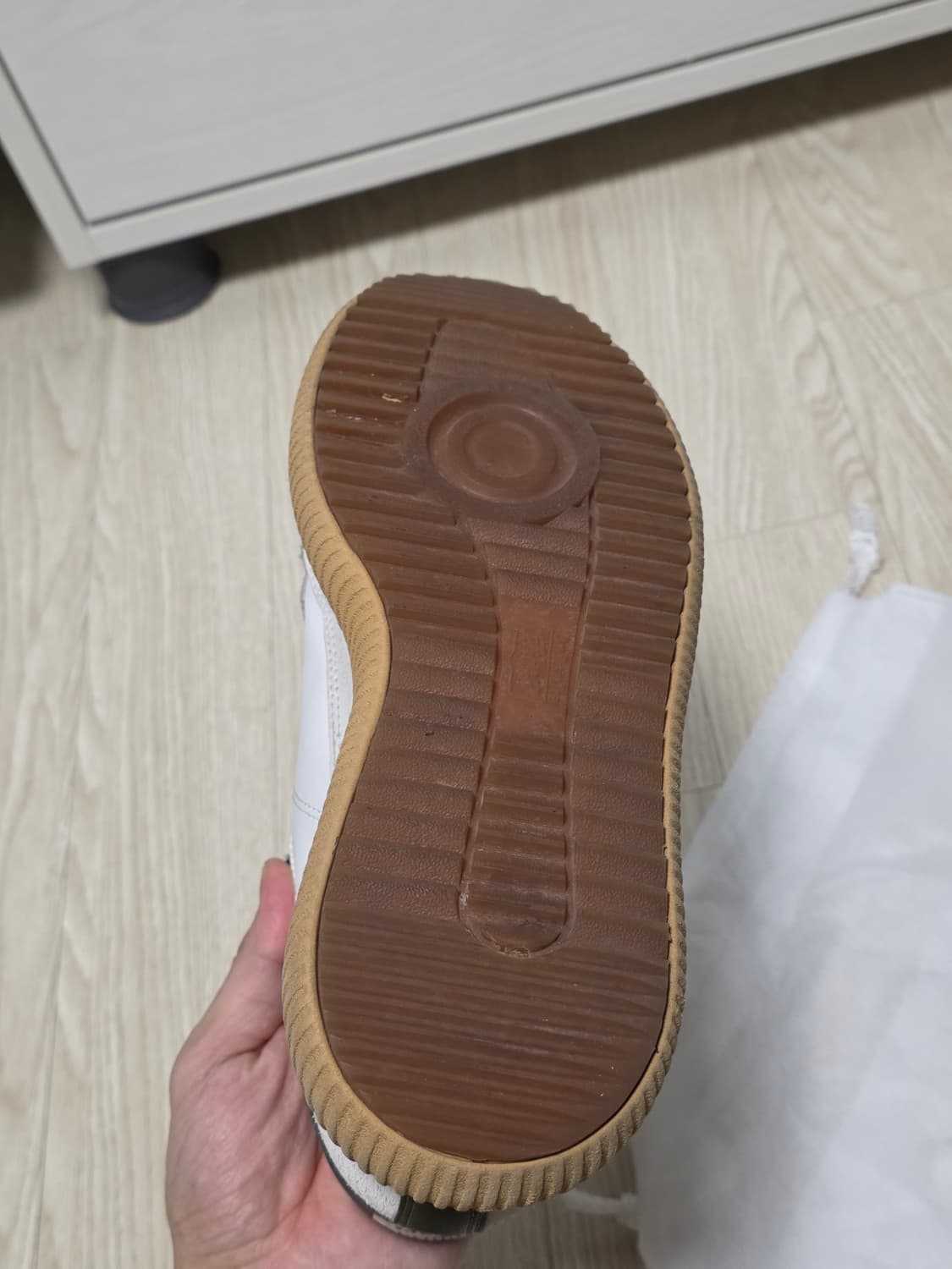 오니츠카타이거 델리시티 카키 상품이미지8
