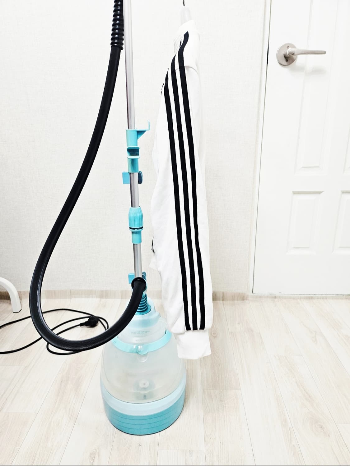 (90~95)S☆초대장급☆ 아디다스 파이어버드 빅로고 [흰검] 트랙탑져지 상품이미지4