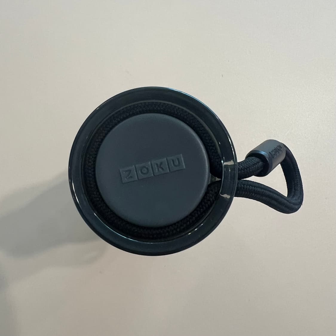 슈프림 조쿠Zoku 물병 블랙 상품이미지4