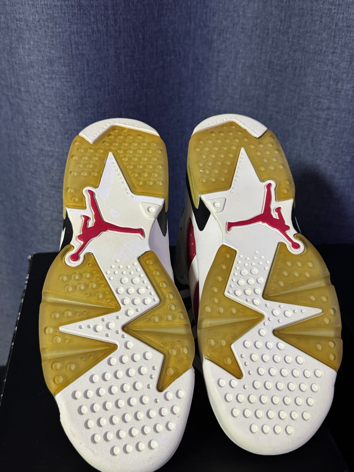 나이키 조던6 레트로 /카마인 상품이미지4