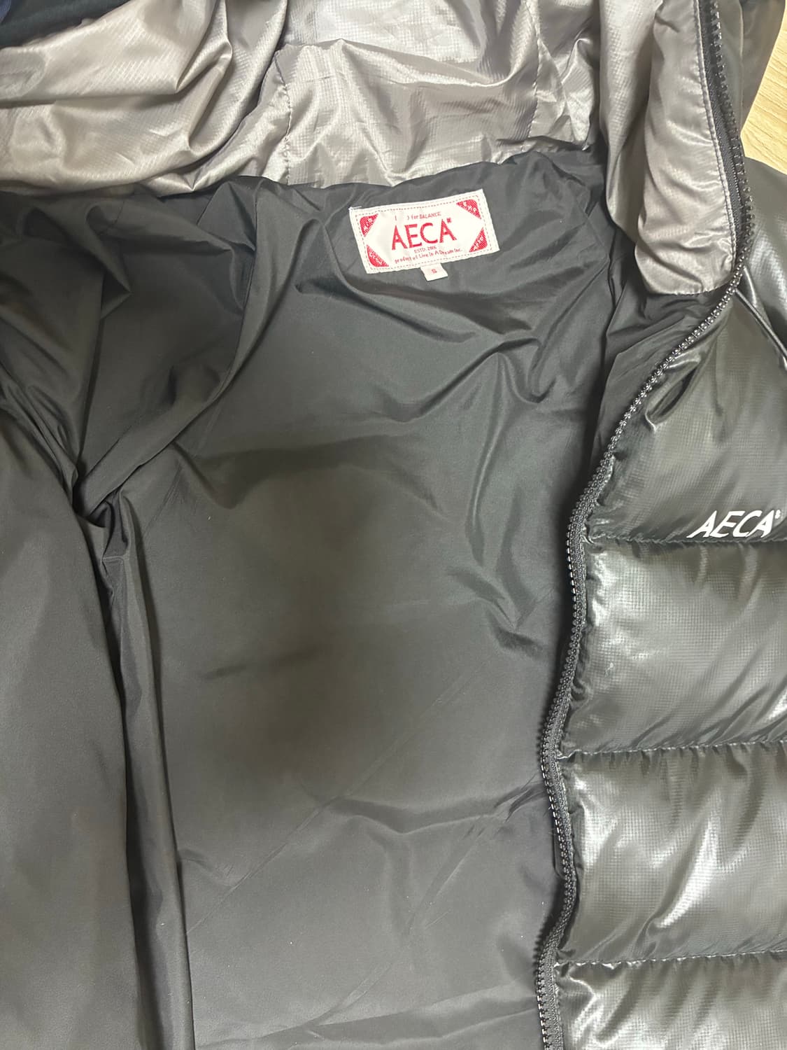 에이카 화이트 패딩 점퍼 상품이미지4