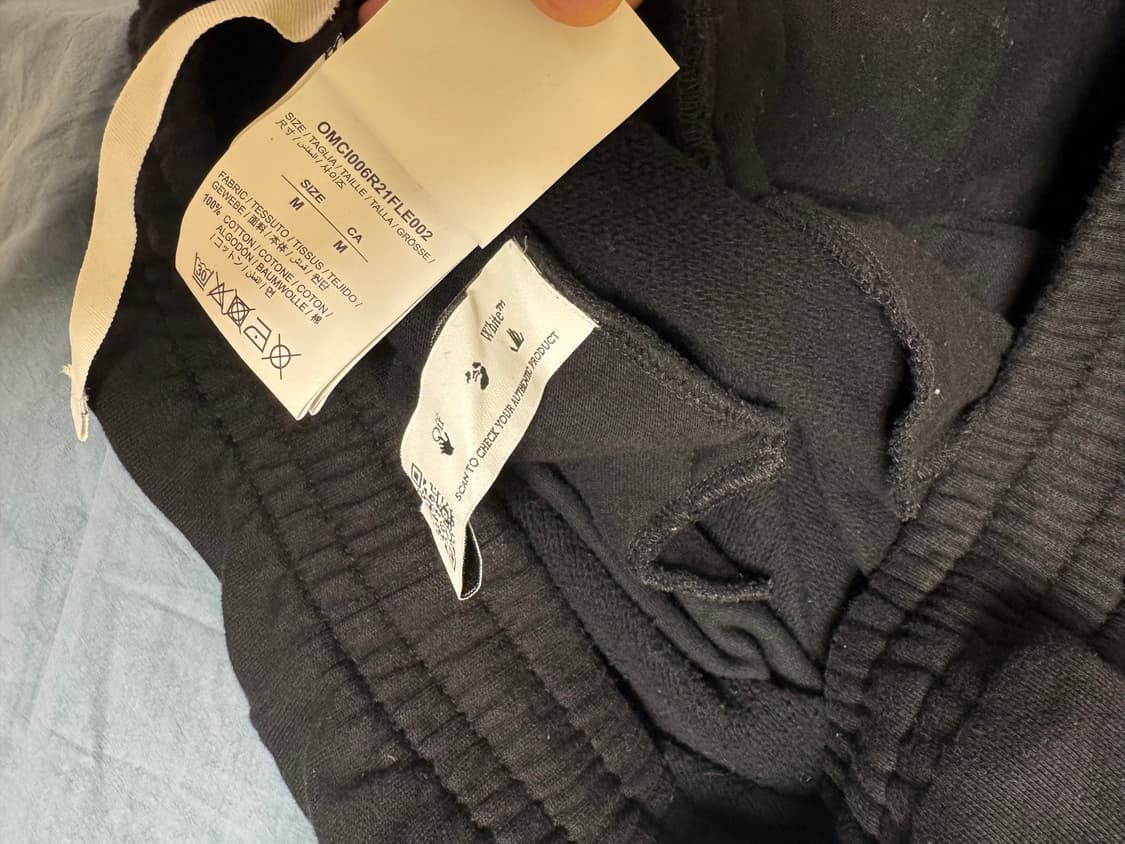 오프화이트 마커 반바지 상품이미지3