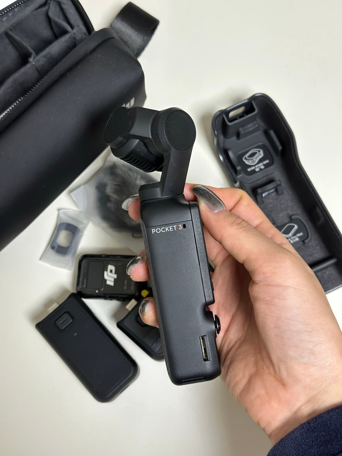 (99% 새제품) Dji osmo 오즈모 포켓3 크리에이터 콤보 상품이미지3