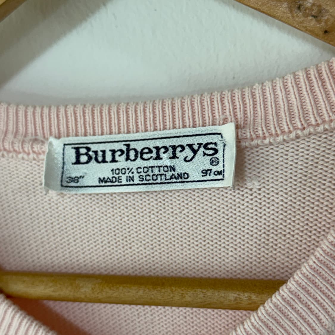 [M] 버버리 금장 니트 가디건 상품이미지8