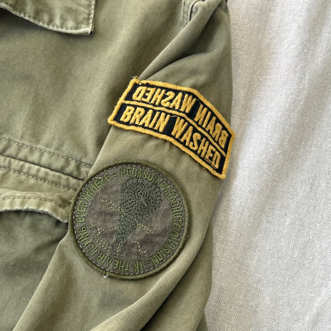 자라 밀리터리 패치 카키 야상자켓 M 상품이미지4