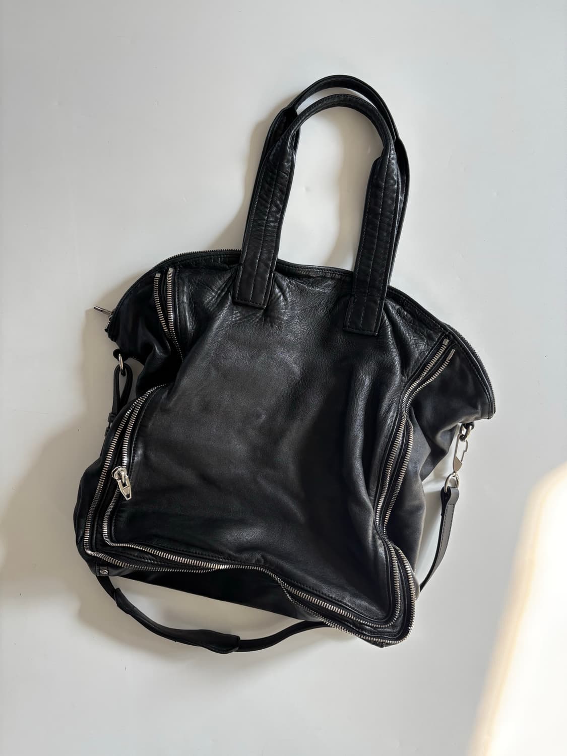 Alexander Wang 알렉산더왕 트루디 블랙 레더 토트백 상품이미지2