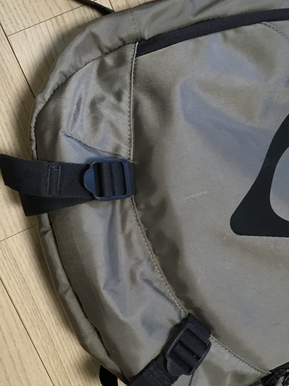 미스치프 롬버스 마운틴 백팩 카키 상품이미지6