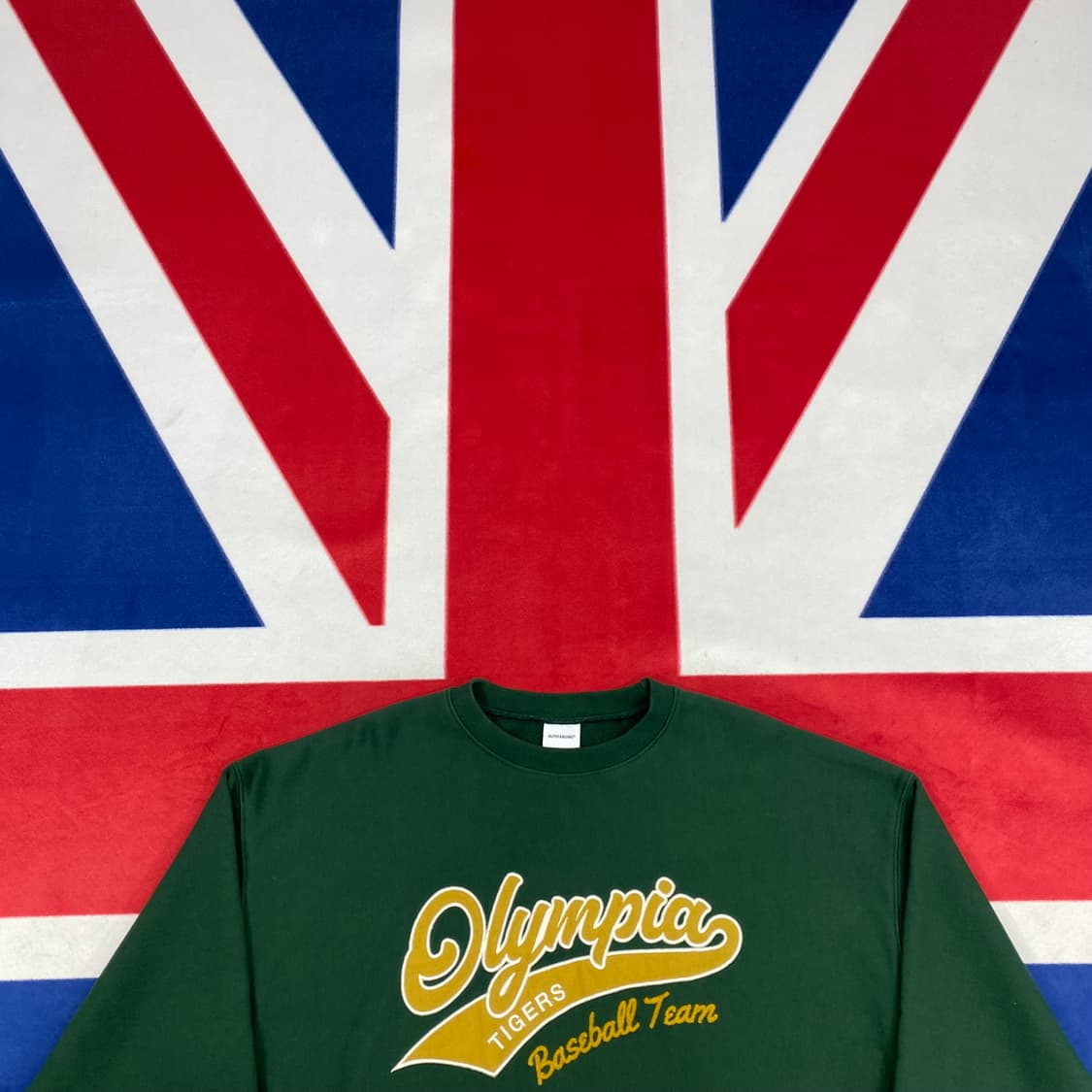 아웃스탠딩 맨투맨  L 실측 XL  상품이미지3