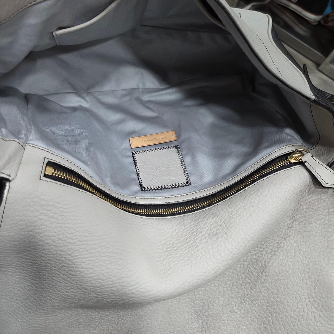 리드크라코프 숄더백 상품이미지8