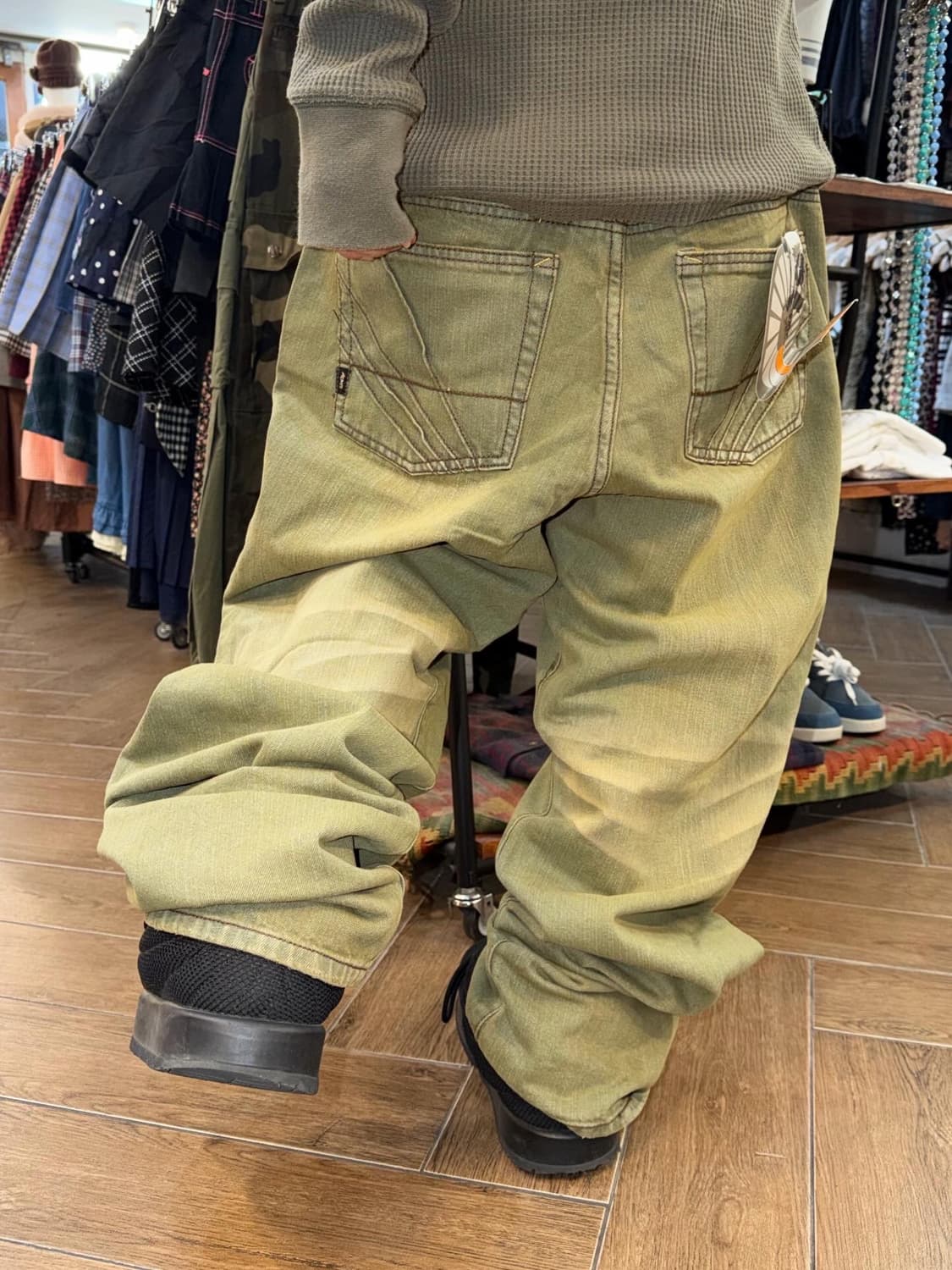 Hip-Hop Washed Denim Pants 상품이미지1