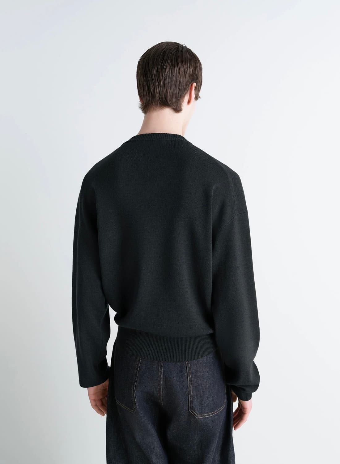 [M,L,XL]르메르 25fw 브이넥 니트/Anthracite 상품이미지3