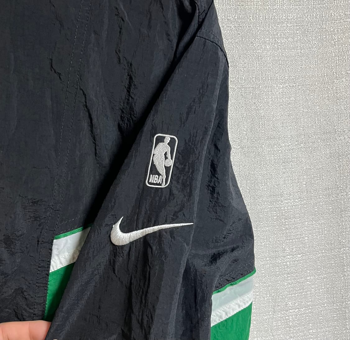 나이키 보스턴 셀틱스 오버핏 바람막이 점퍼 자켓 M 상품이미지4