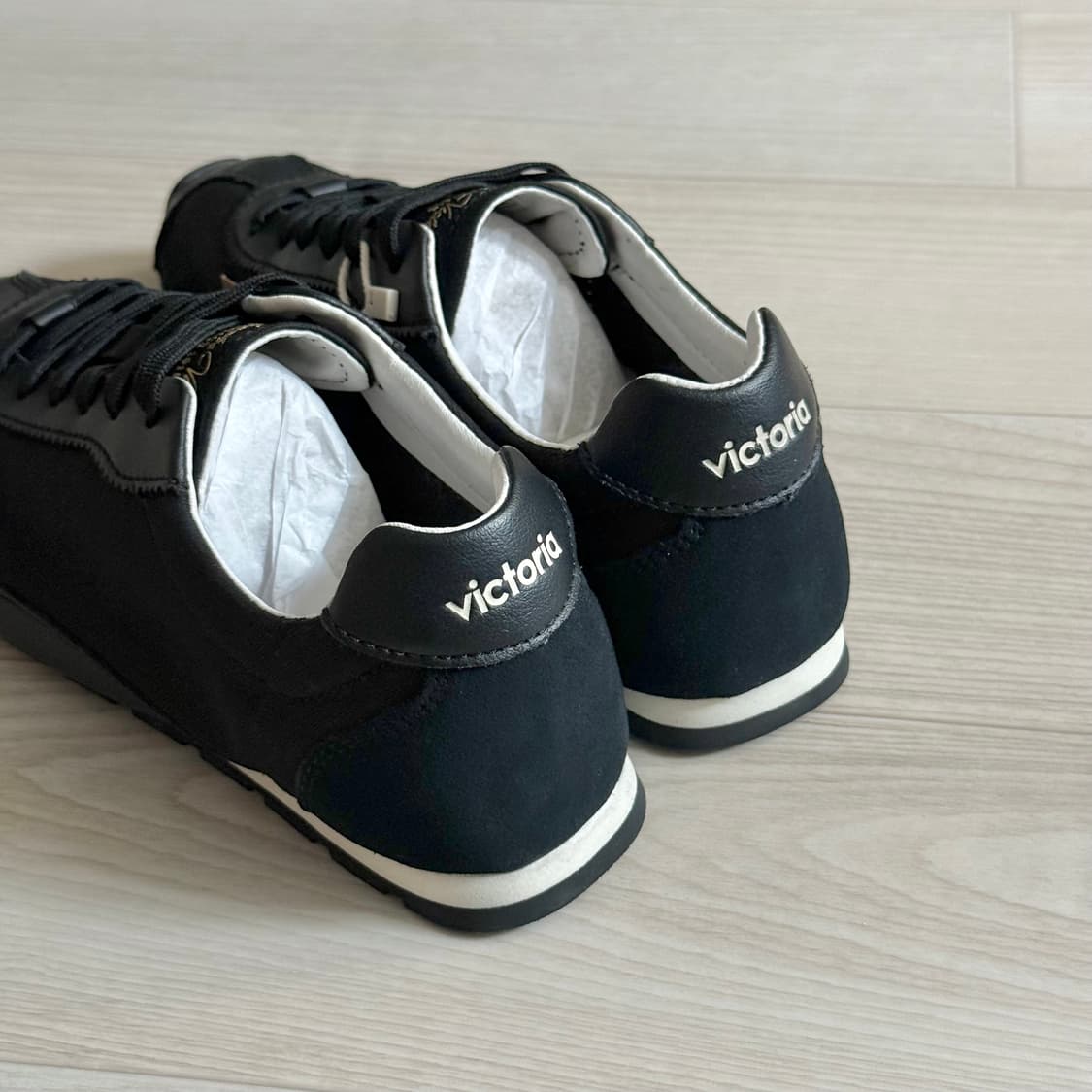 (새상품) 빅토리아슈즈 아스터 사르가 스니커즈 블랙 235 상품이미지5