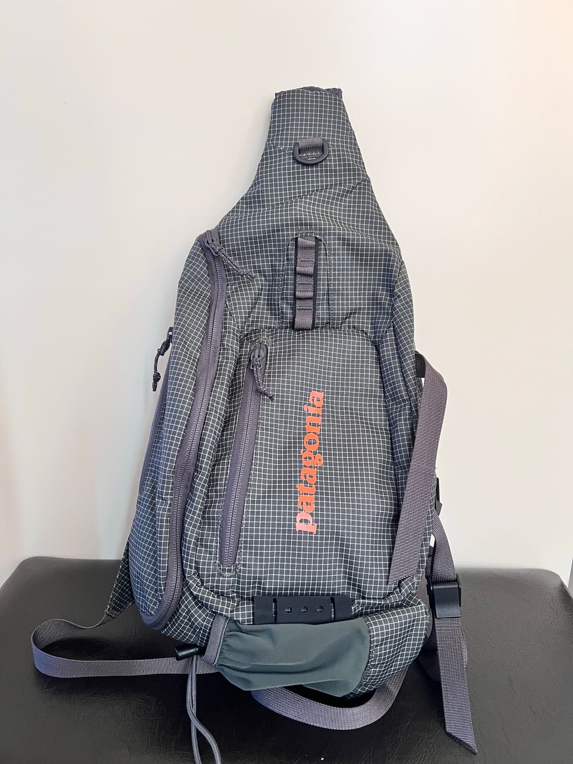 파타고니아 베스트 프론트 슬링백 8리터 상품이미지1