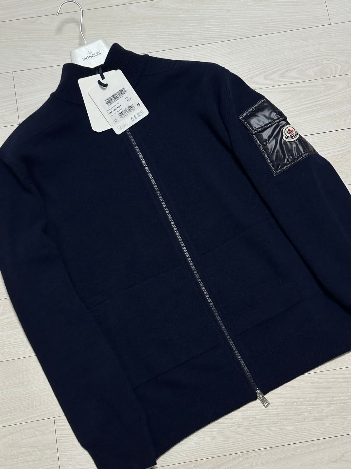 몽클레어 트리콧 니트 자켓 23fw XXL(105-110) 새상품 상품이미지5