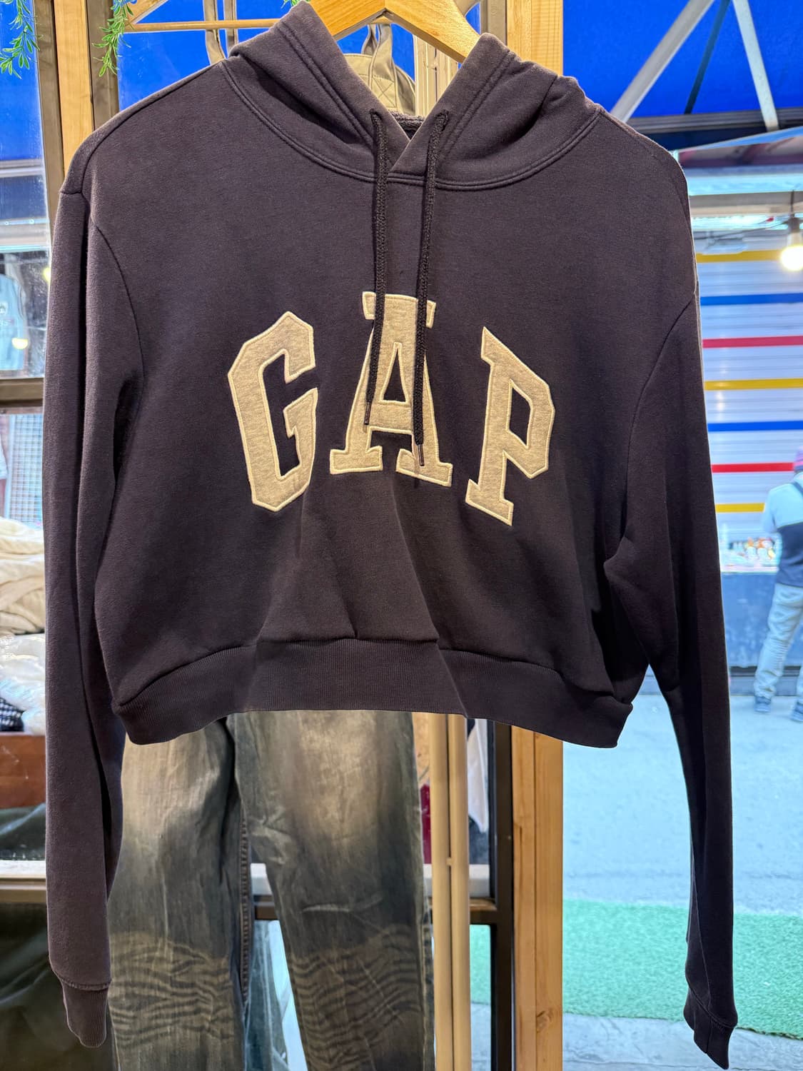 갭 네이비 크롭 후드티 상품이미지1