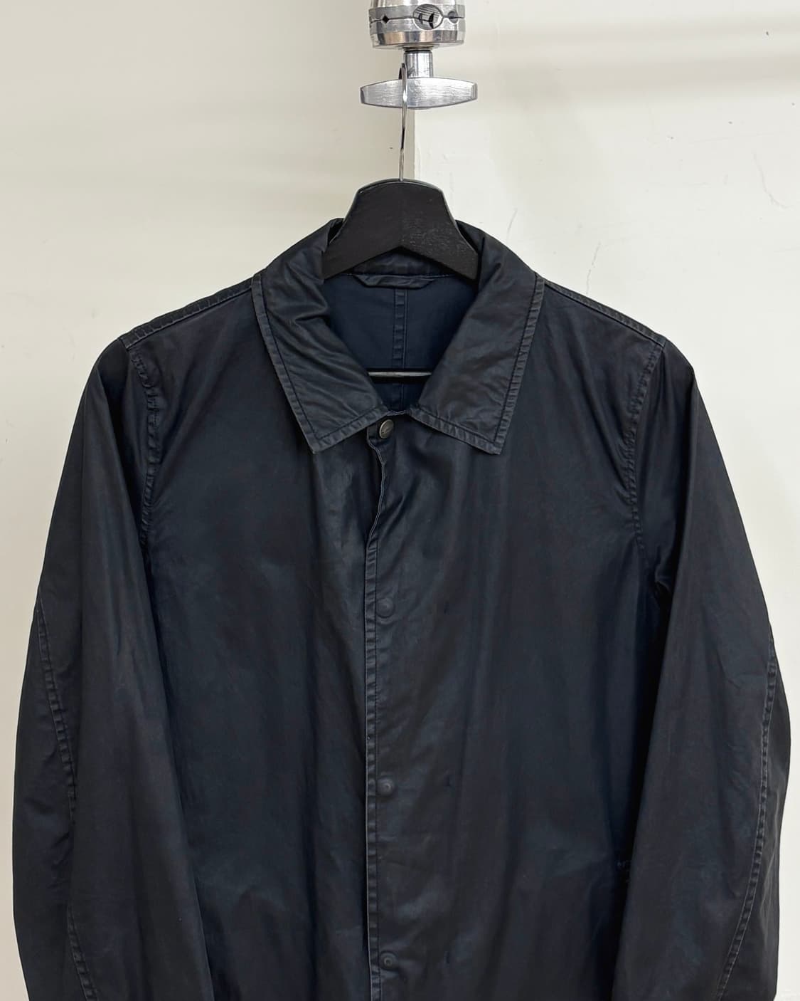 질샌더 블랙 코튼 스냅버튼 롱 자켓 상품이미지2